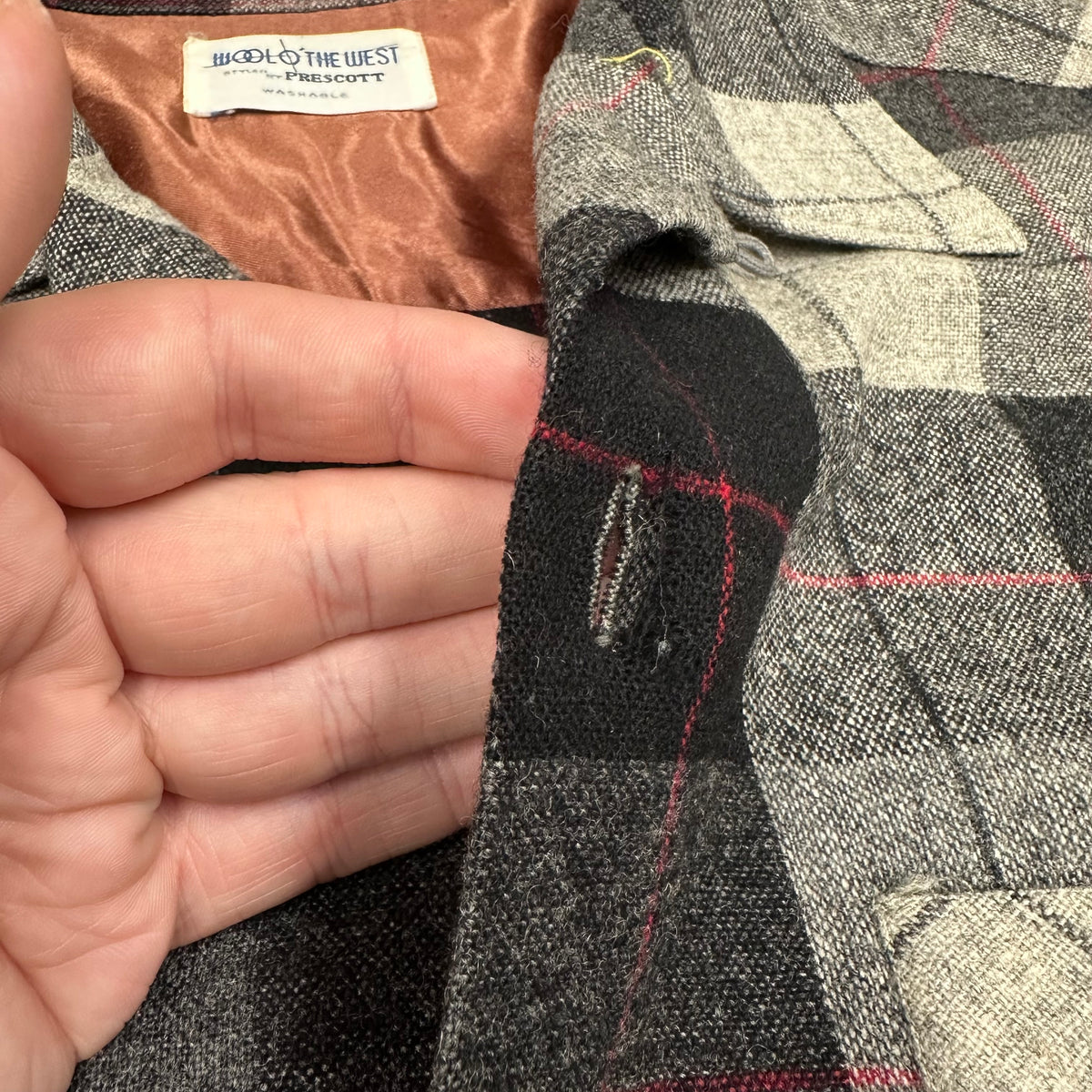 1960’s Wool O’ The West Black/Grey Plaid Loop Collar Shirt XL