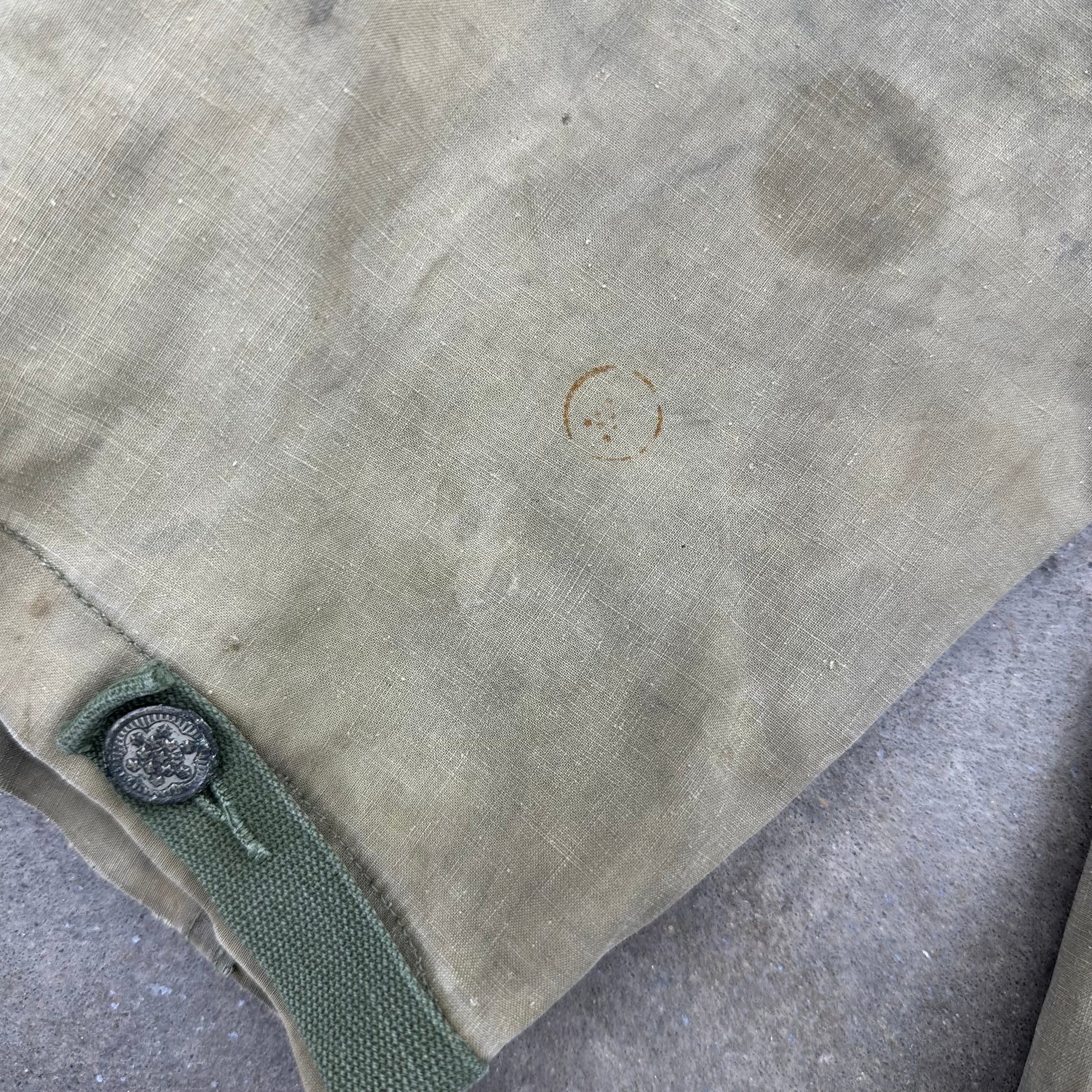 1940’s WWII USN Hook Clasp Foul Weather Parka 26” Chest