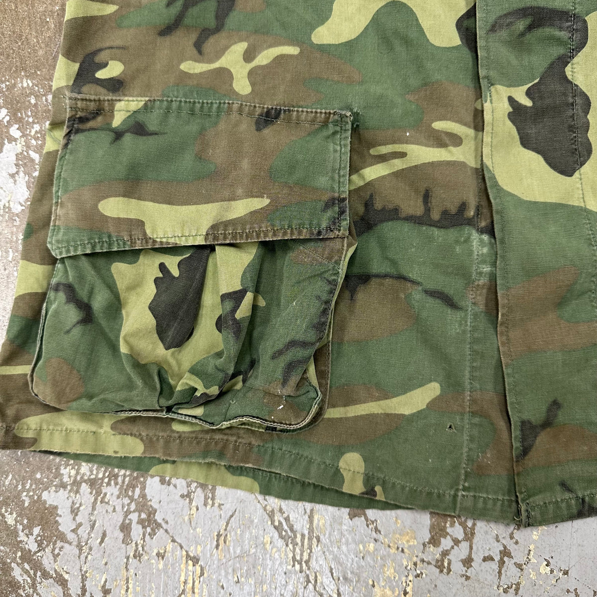 1960’s Vietnam War Poplin ERDL Camo Jungle Jacket Medium Regular