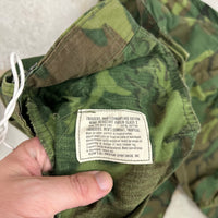 1960’s Mint Vietnam War ERDL Camo Ripstop Jungle Pants Large Short