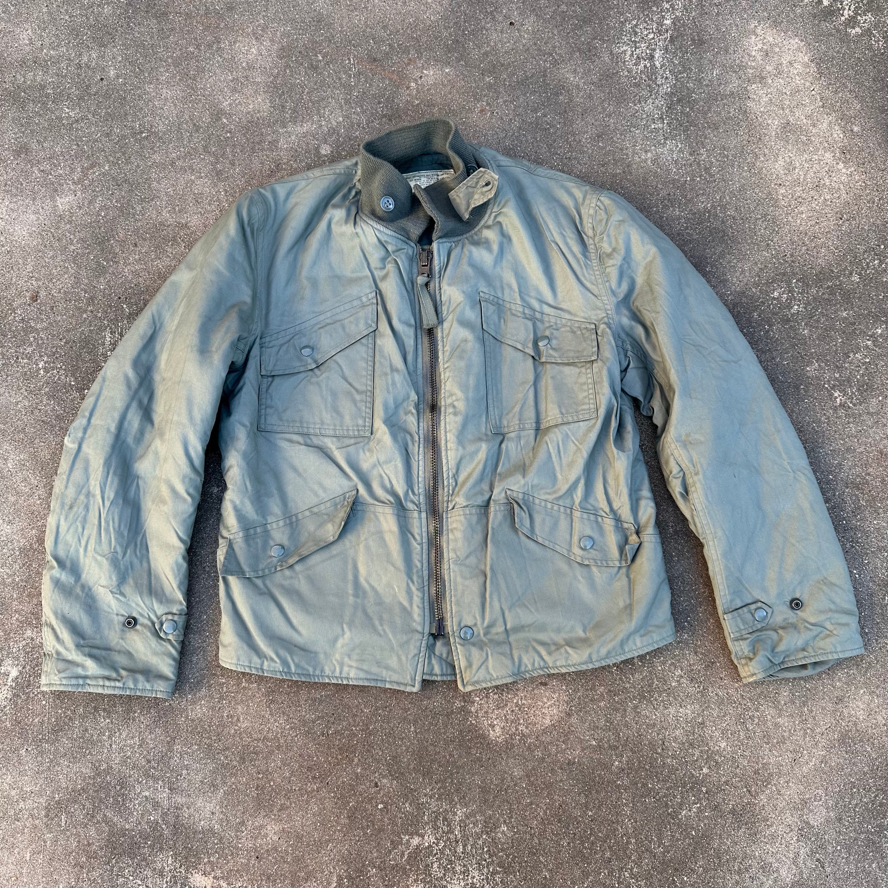 ボロ　70s USAF アメリカ空軍　CWU-7 P　フライトジャケット 1970's USAF CWU-7/P Flight Jacket Medium – Little Chum Vintage