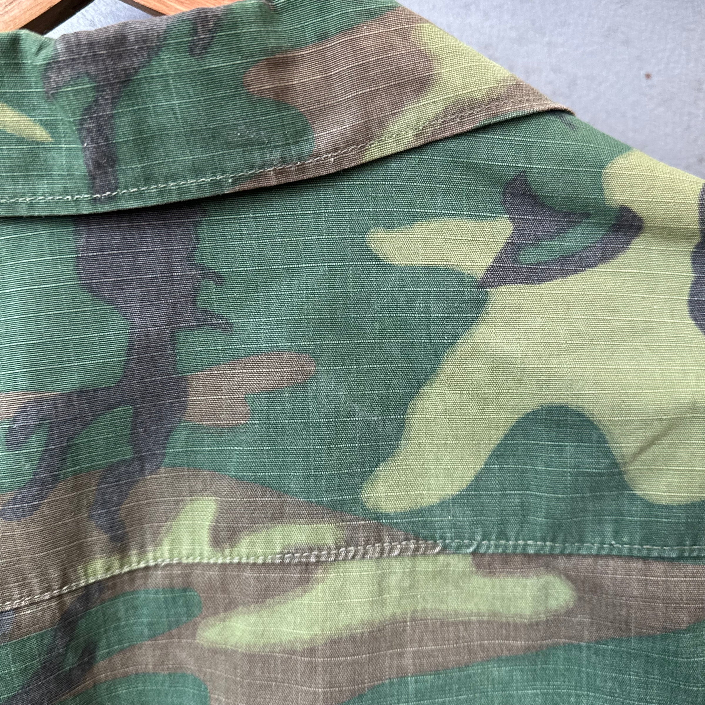 1960’s Vietnam War ERDL Camo Jungle Jacket Medium Short
