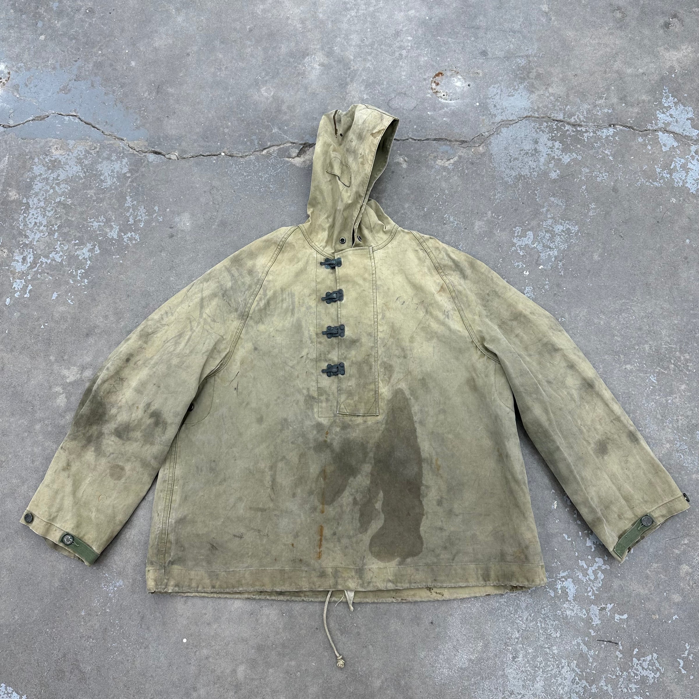 1940’s WWII USN Hook Clasp Foul Weather Parka 26” Chest