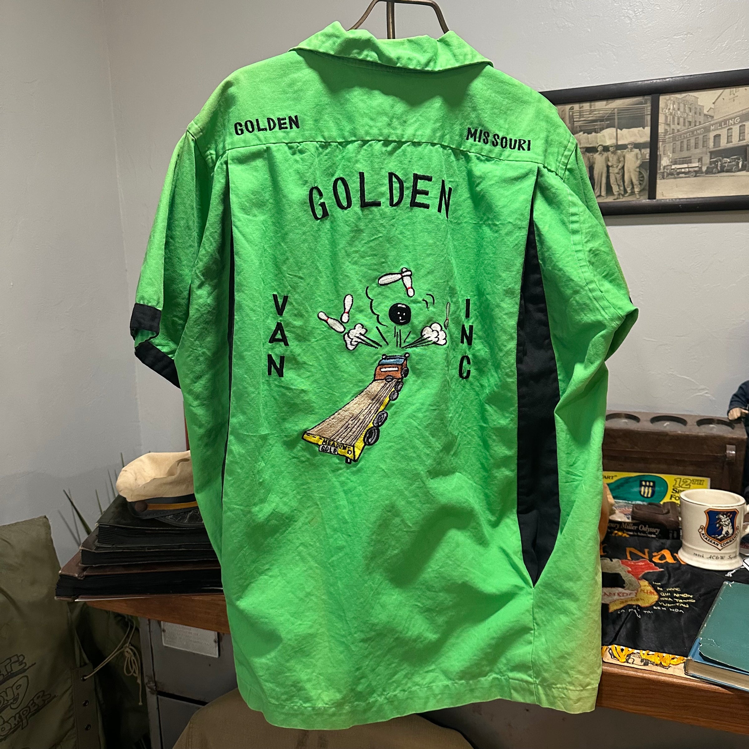 1970’s Golden Van Inc Cotton Embroidered Bowling Shirt XL