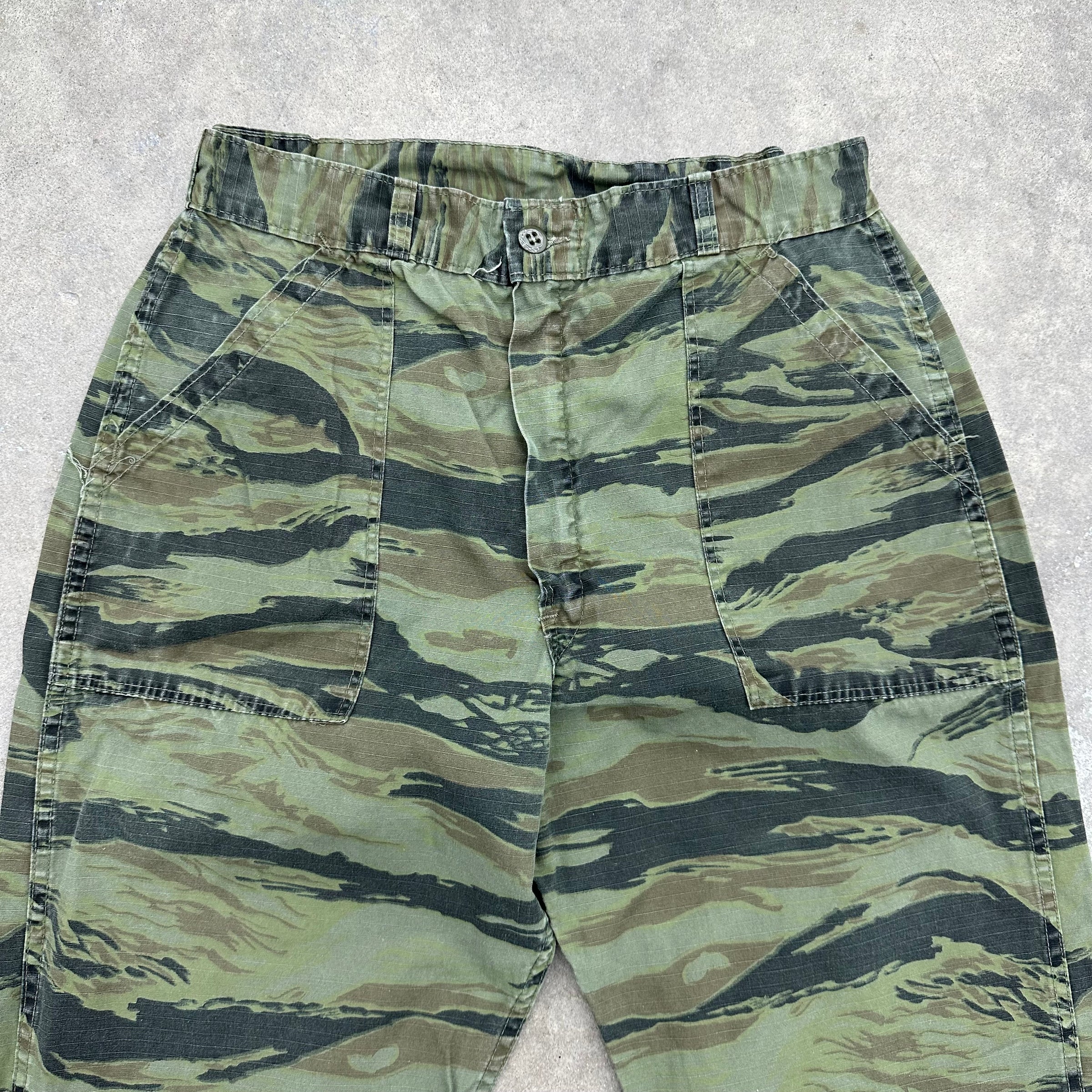 1970’s Civilian Ripstop Tiger Stripe Camo Fatigue Pants 30” Waist