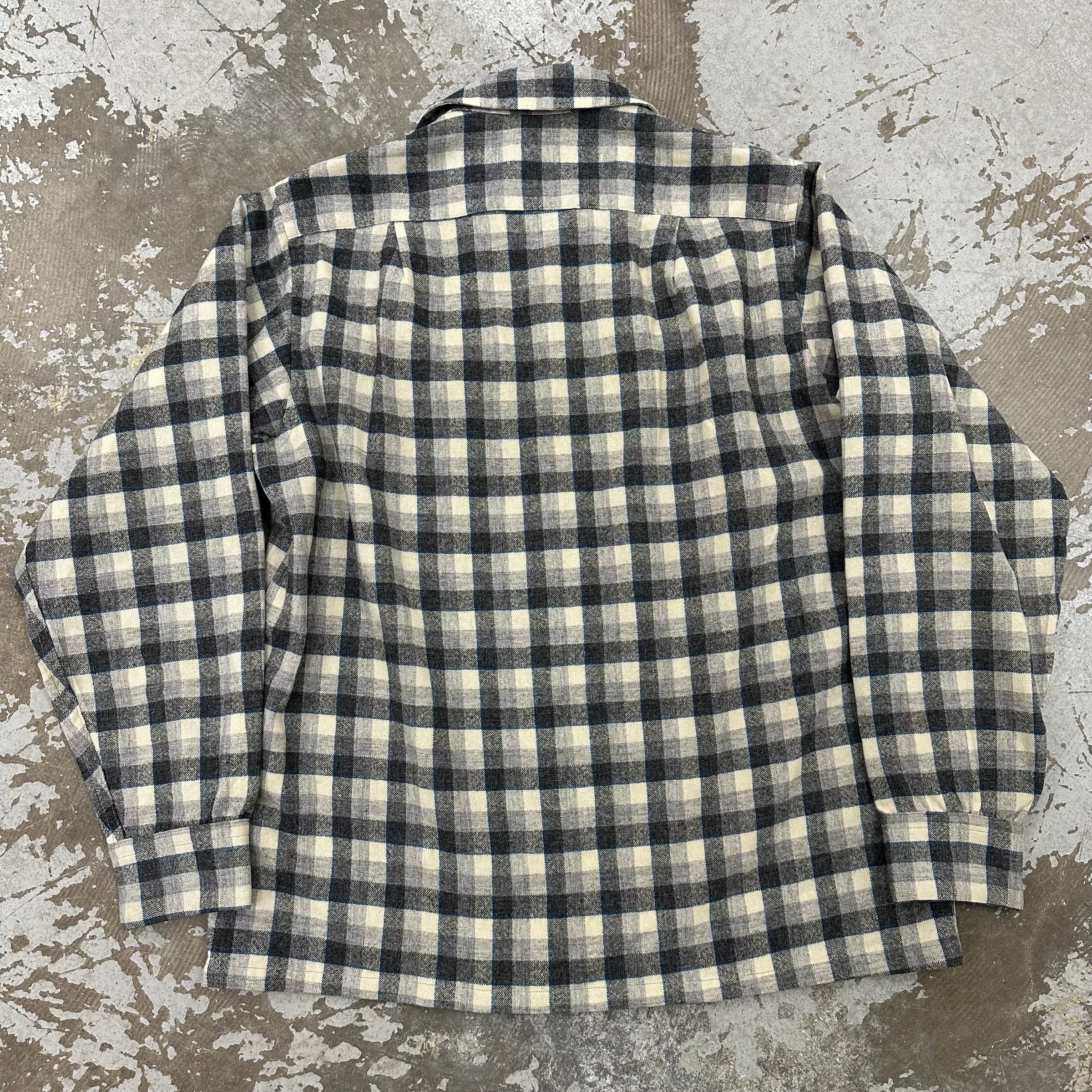 1960’s/70’s Pendleton Wool Plaid Board Shirt Medium