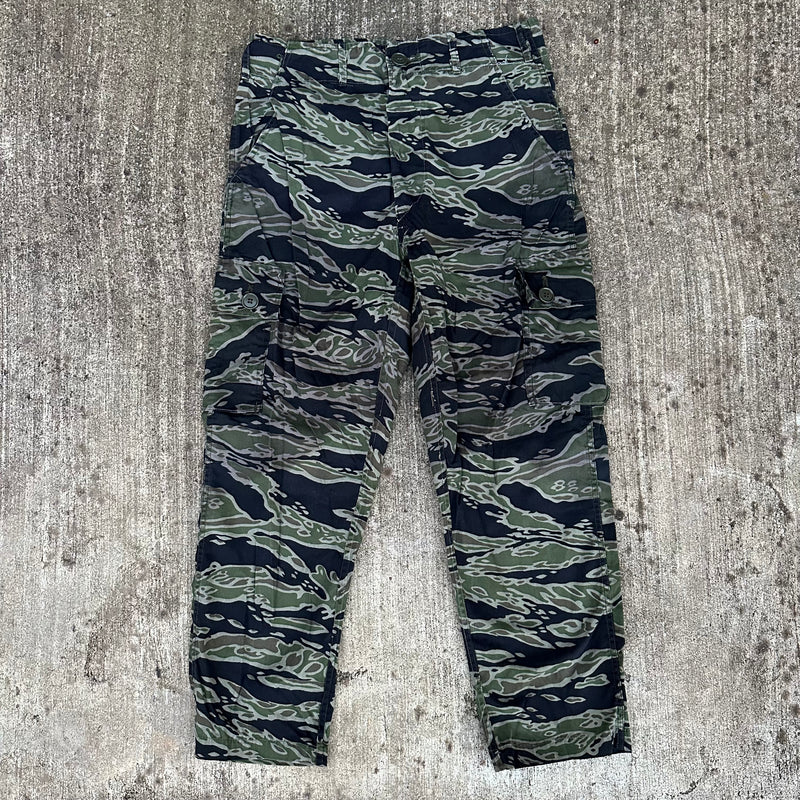 1960’s/70’s Late War Tiger Stripe Camo Pants 29” Waist