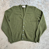 1960’s/70’s Arrow Forest Green Lambswool Cardigan Sweater Medium