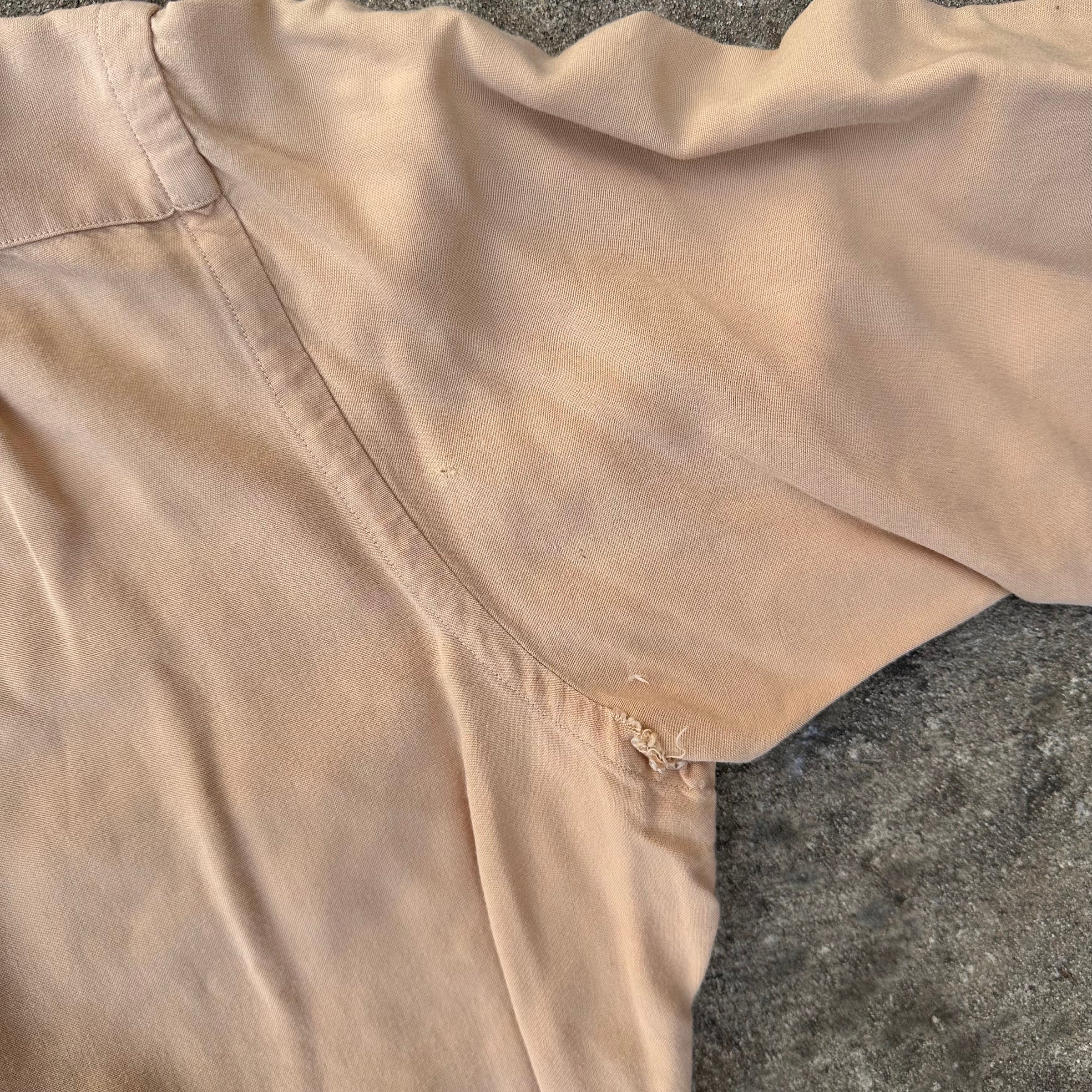 1950’s/60’s Gabardine Loop Collar Shirt 22” Chest