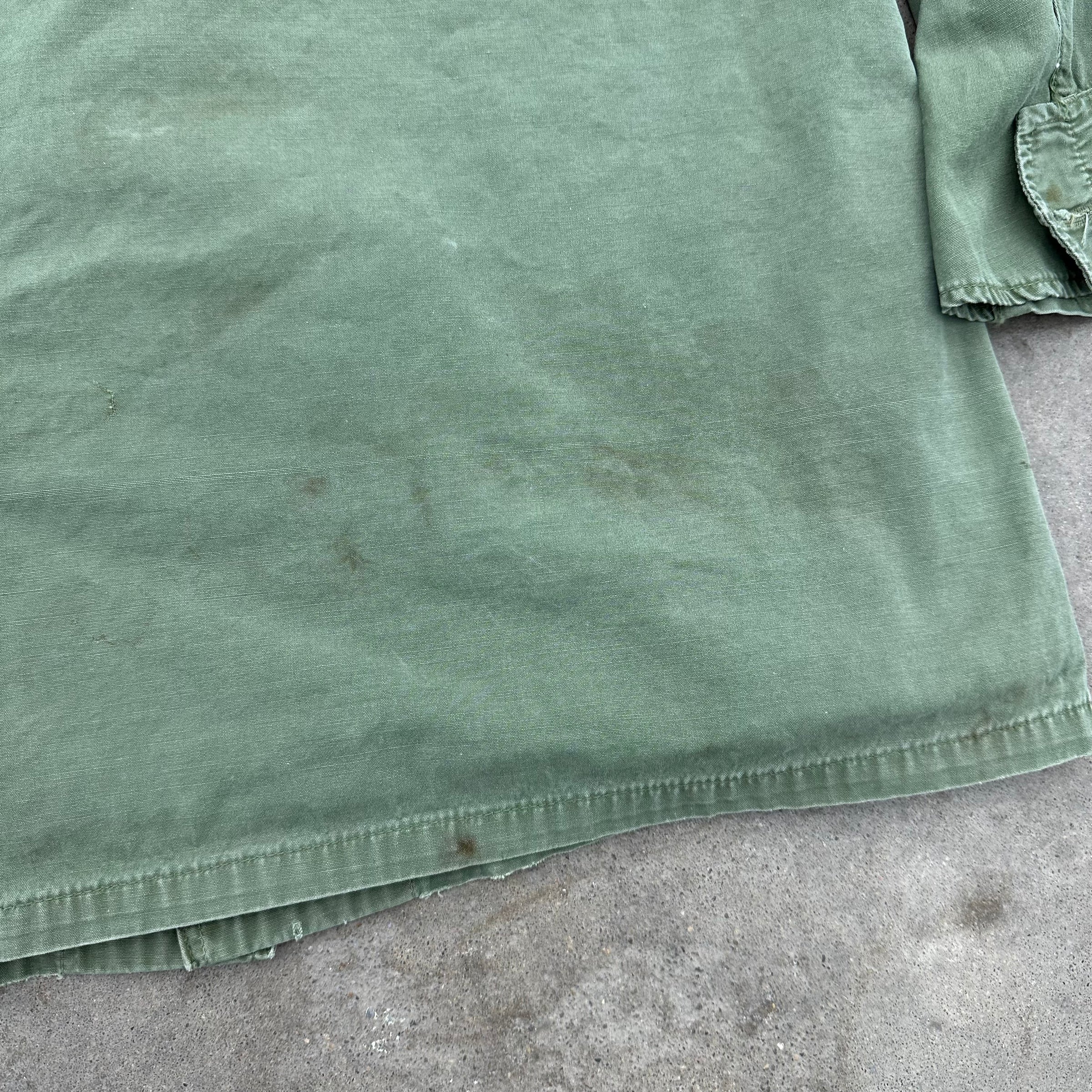 1960’s US Army First Signal Brigade Patched Poplin Jungle Jacket Small Short