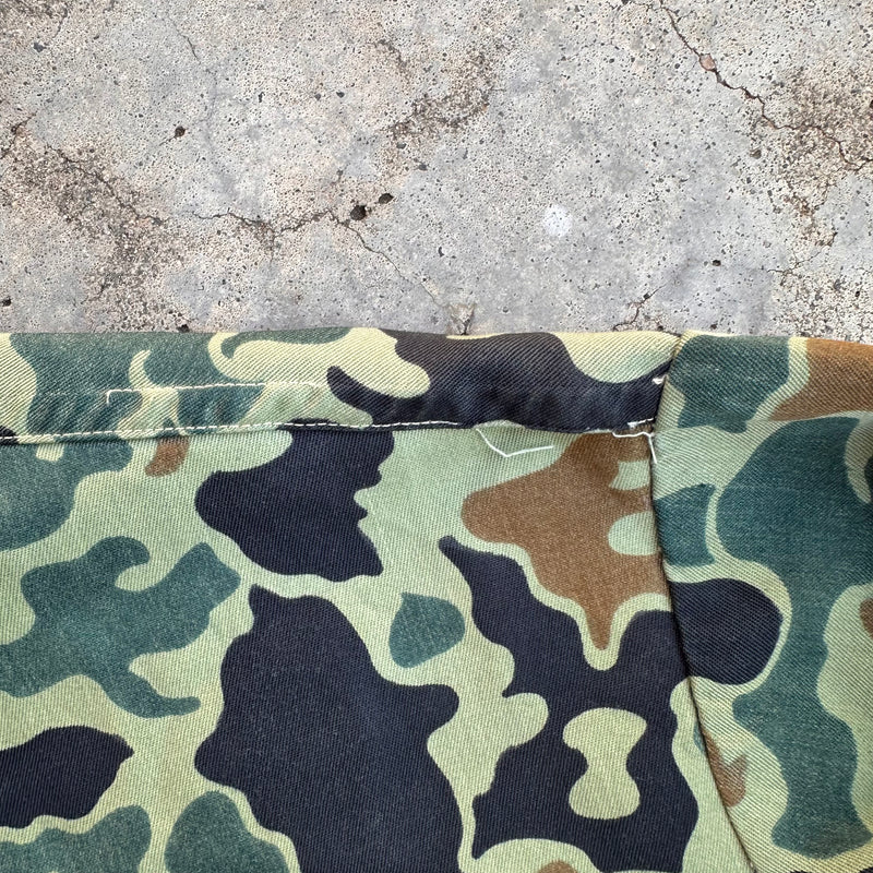 1960’s/70’s Vietnam War Era Tailor Made Camo Shirt L/XL