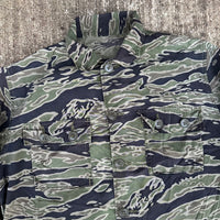 1960’s/70’s Late War Tiger Stripe Camo Shirt 22” Chest