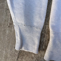 1950’s Two-Tone Single V Crewneck Sweatshirt