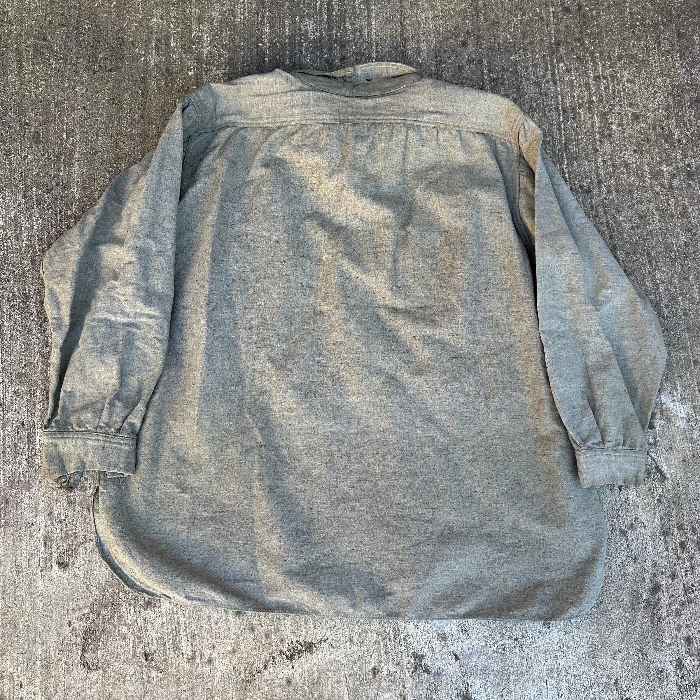 1910’s/20’s Grey Flax Wool Pullover Work Shirt XL