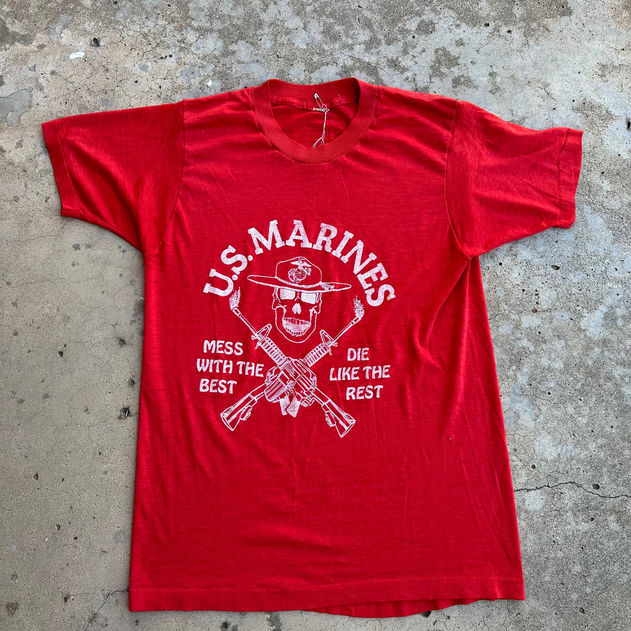 1980’s Paper Thin US Marines Mess with the Best Skull T-Shirt Small