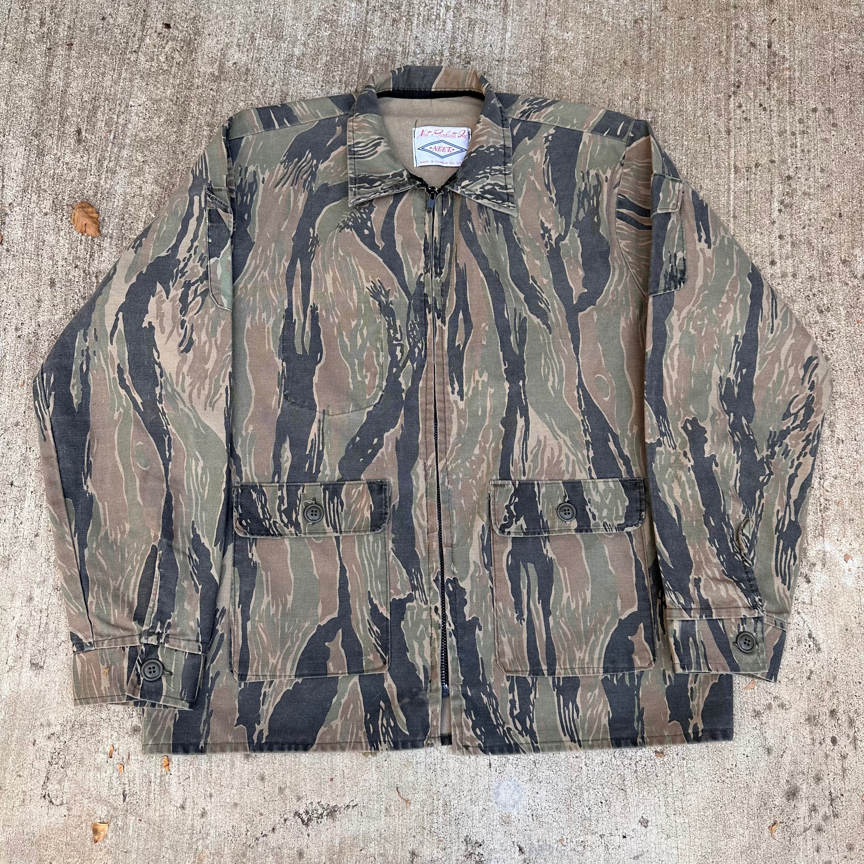 1970's Neet Products Vertical Tiger Stripe Hunting Jacket XL
