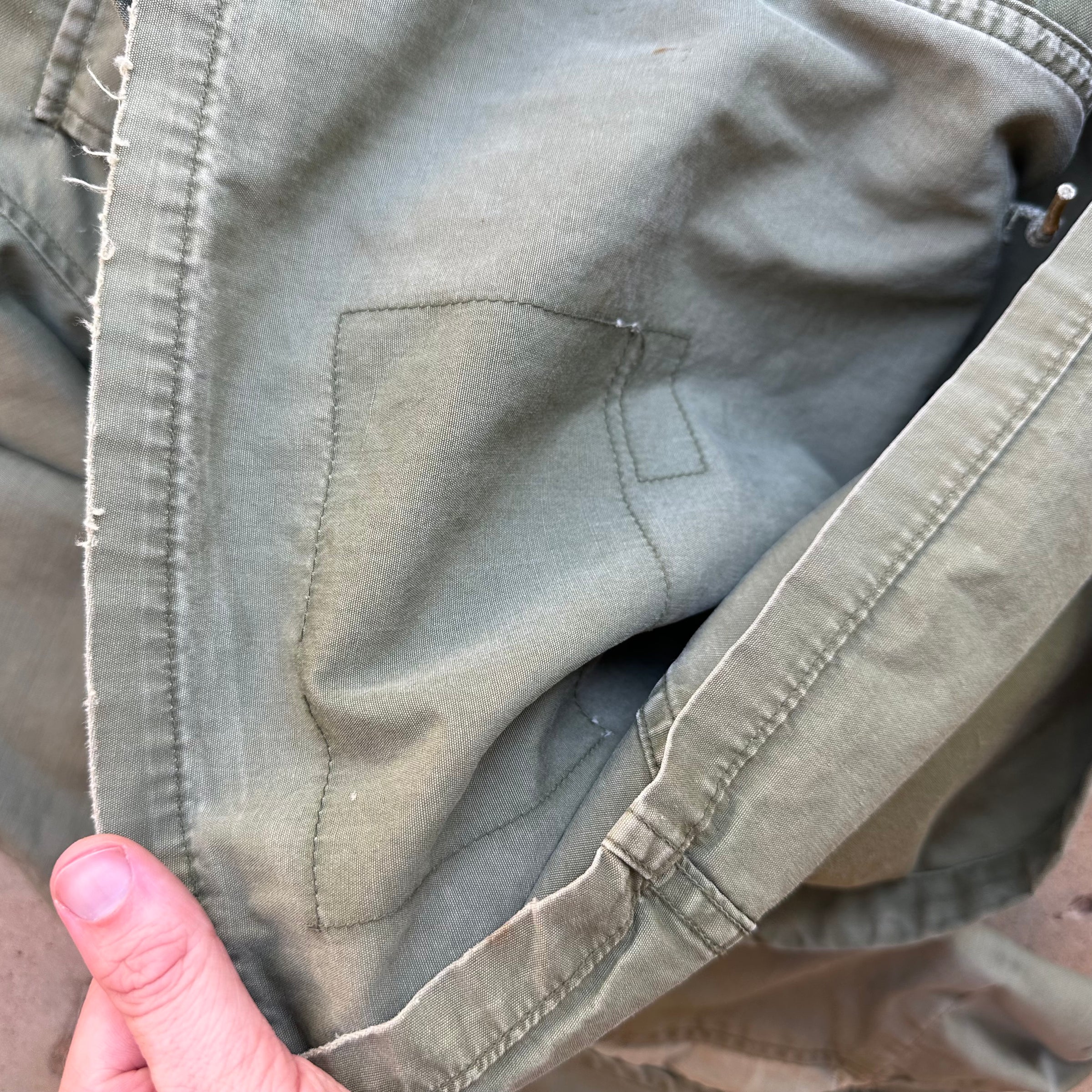 1960’s Vietnam War First Pattern M-65 Field Jacket Medium Regular