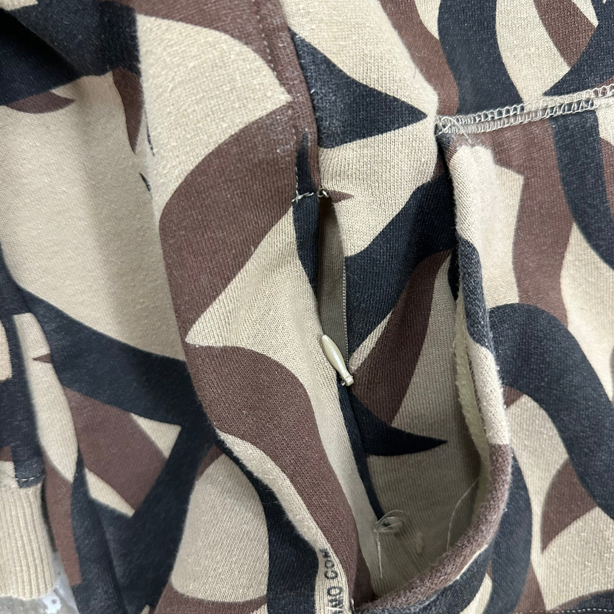 2000’s ASAT Camo Hooded Sweatshirt Large