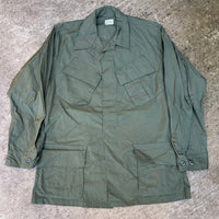 1960’s Deadstock Vietnam War Ripstop Jungle Jacket Medium Regular