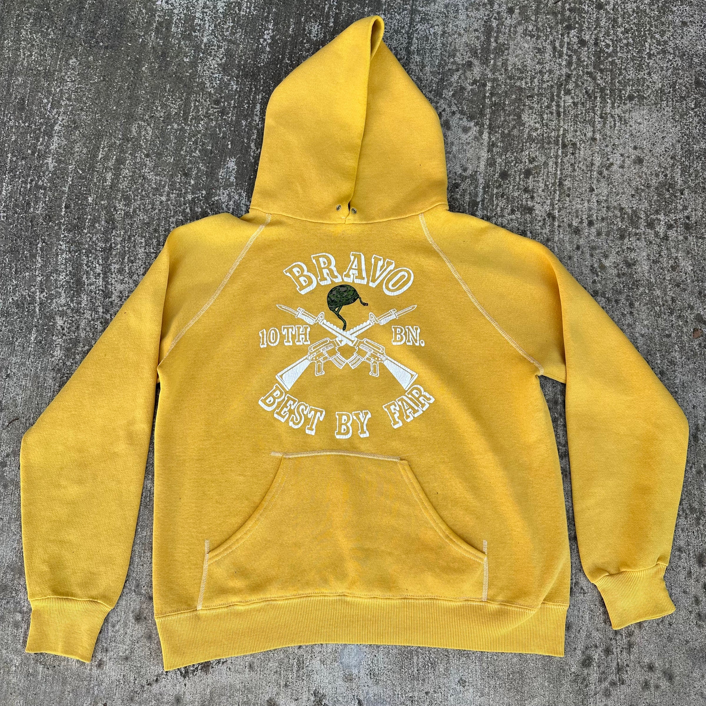 1970’s US Army 10th MP Battalion Sweatshirt Large