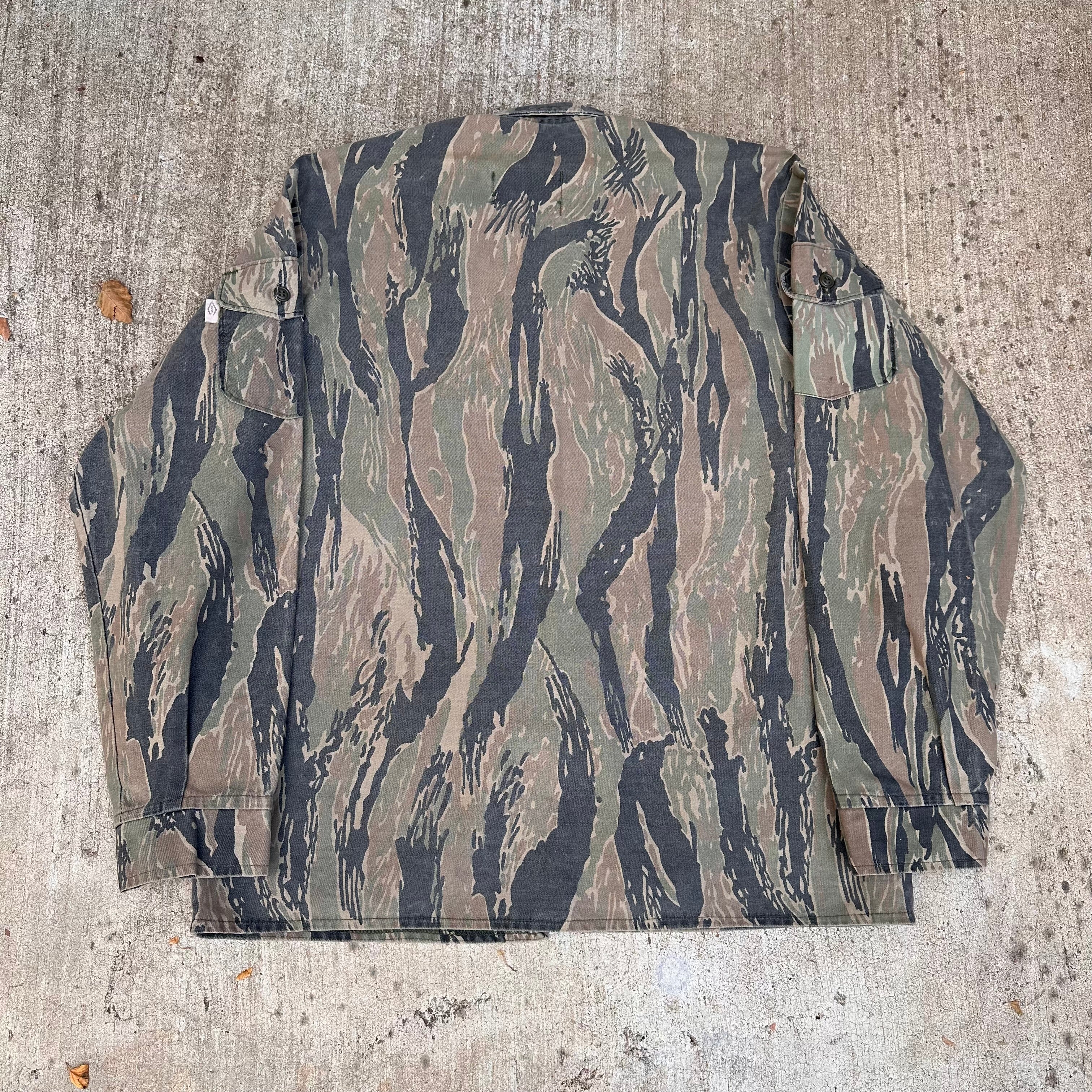1970's Neet Products Vertical Tiger Stripe Hunting Jacket XL