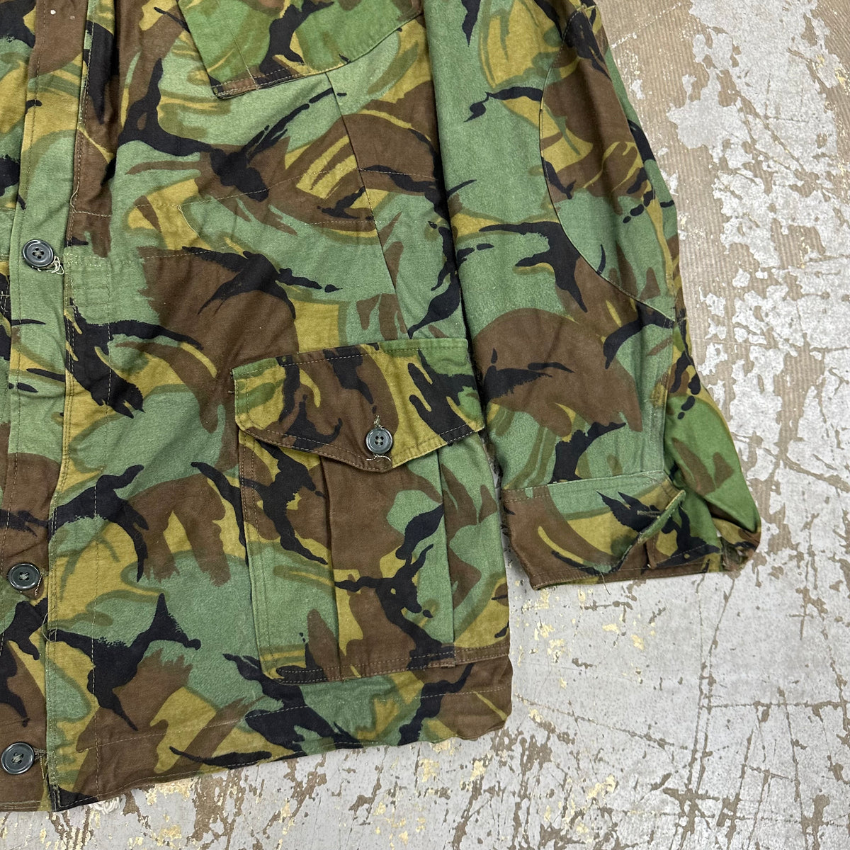 1960’s Deadstock British Military 1960 Pattern DPM Camo Combat Smock Size 8