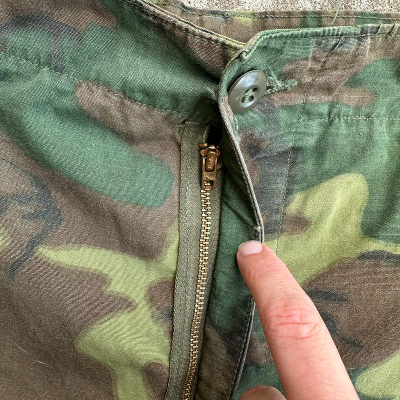 1960’s Vietnam War ERDL Camo Poplin Jungle Pants Large Long