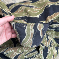 1960’s/70’s Vietnam War Late War Tiger Stripe Camo Shirt Asian Medium