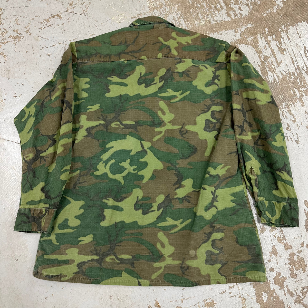 1960’s Vietnam War ERDL Camo Jungle Jacket Large Regular
