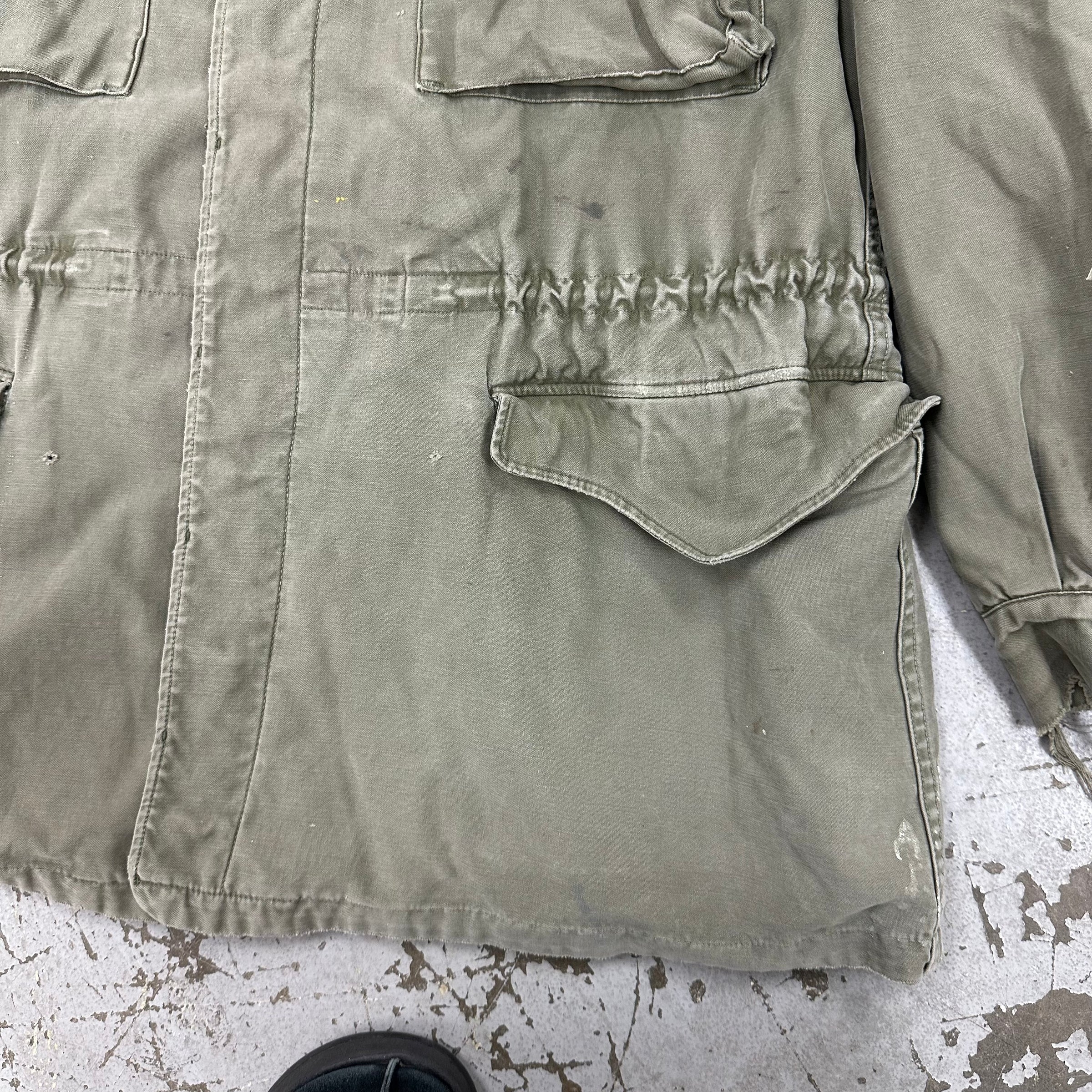 1940’s WWII Thrashed M-43 Field Jacket Size 42L