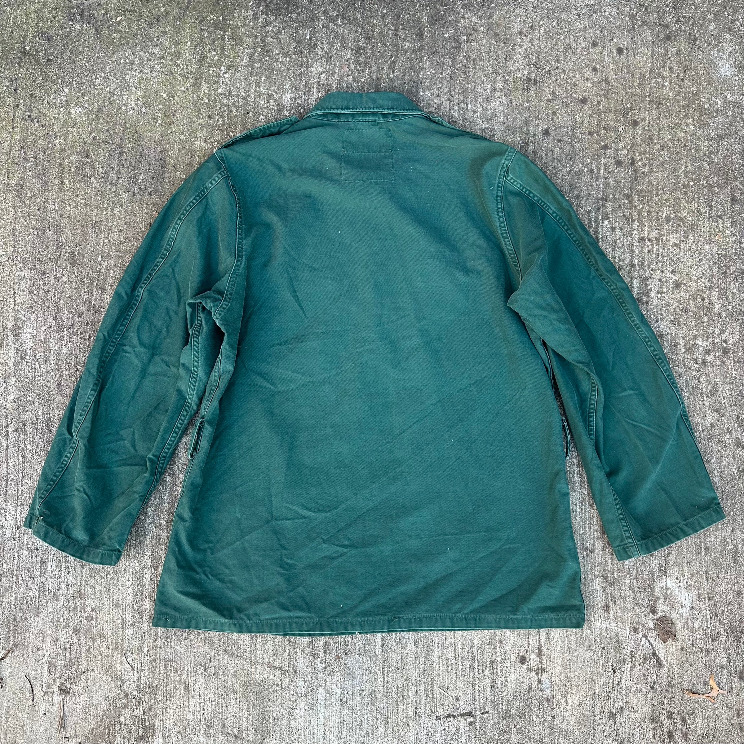 1960’s US Army Aggressor Shade 255 Pullover Shirt Medium