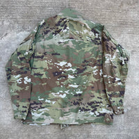 US Military ECWCS Gen III Level 4 Multicam Wind Cold Weather Jacket Large Regular