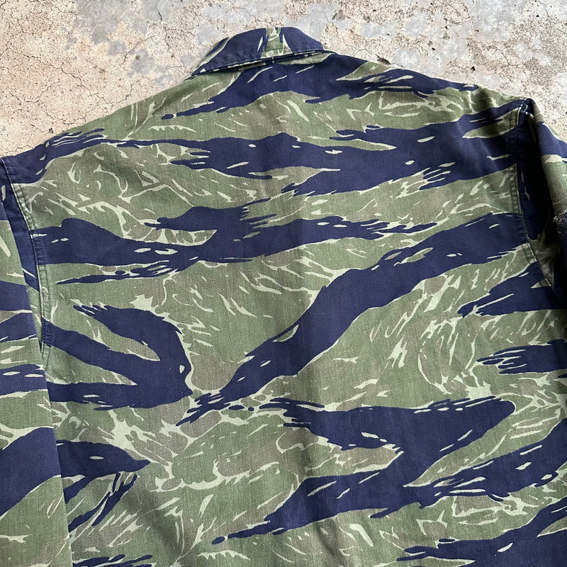 1960’s Vietnam War TO78 Okinawa Tiger Stripe Camo Shirt A-L