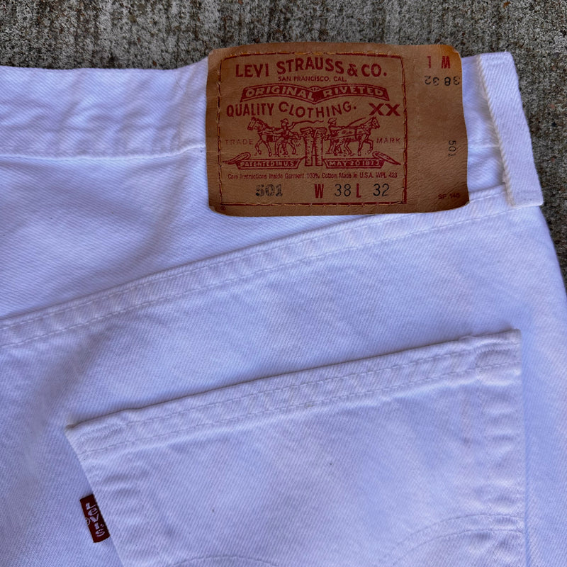 1990’s Levi’s 501 White Denim Jeans 37” x 32”