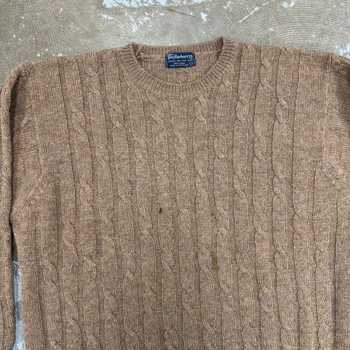 1990’s Burberry’s Wool Cable Knit Sweater Large