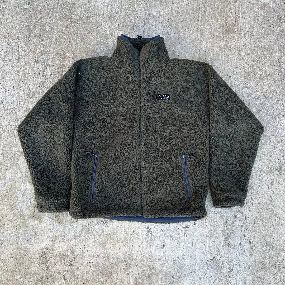 2000 s Rab Deep Pile Fleece Jacket Medium Little Chum Vintage