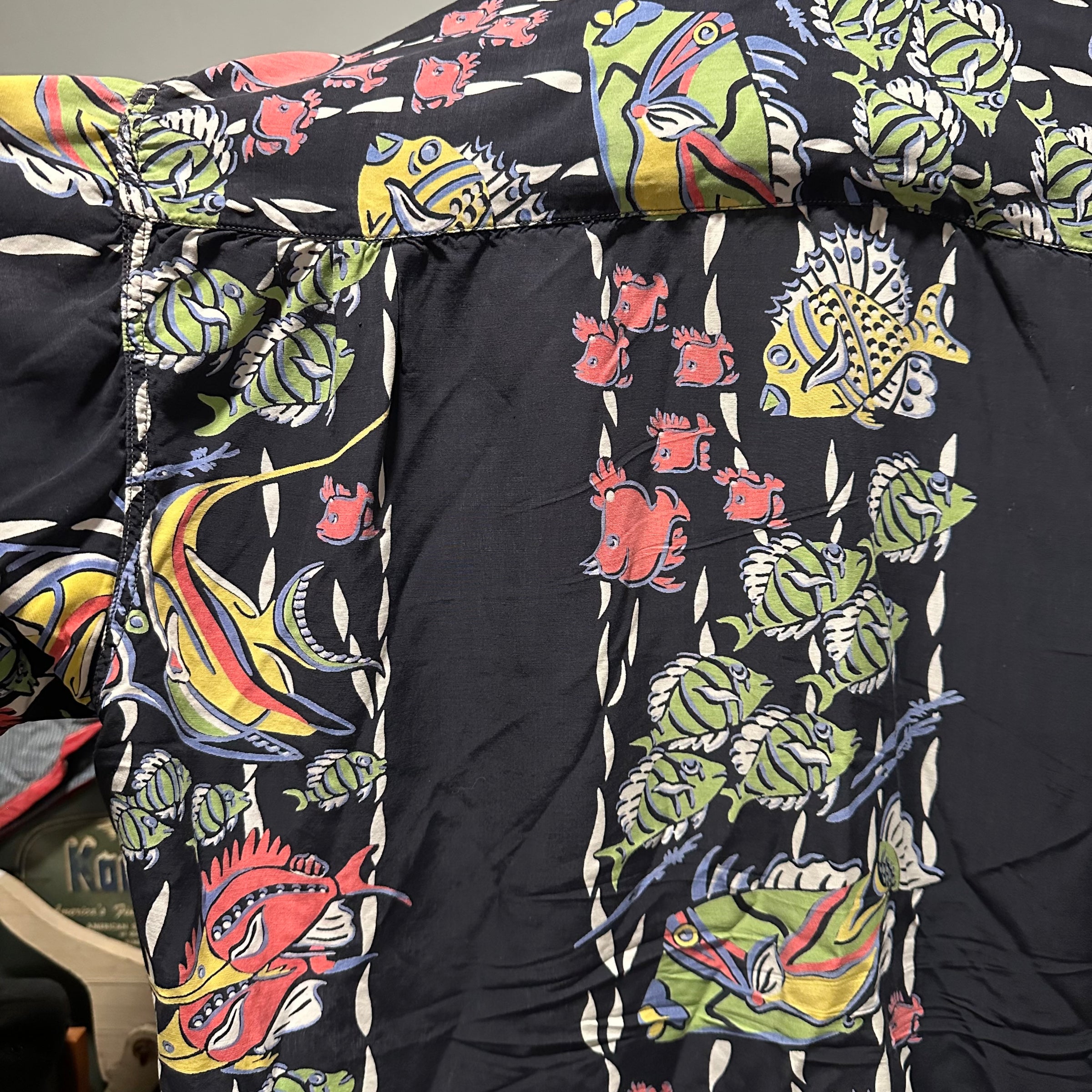 1940’s The Kahala Black Base Rayon Hawaiian Shirt Large