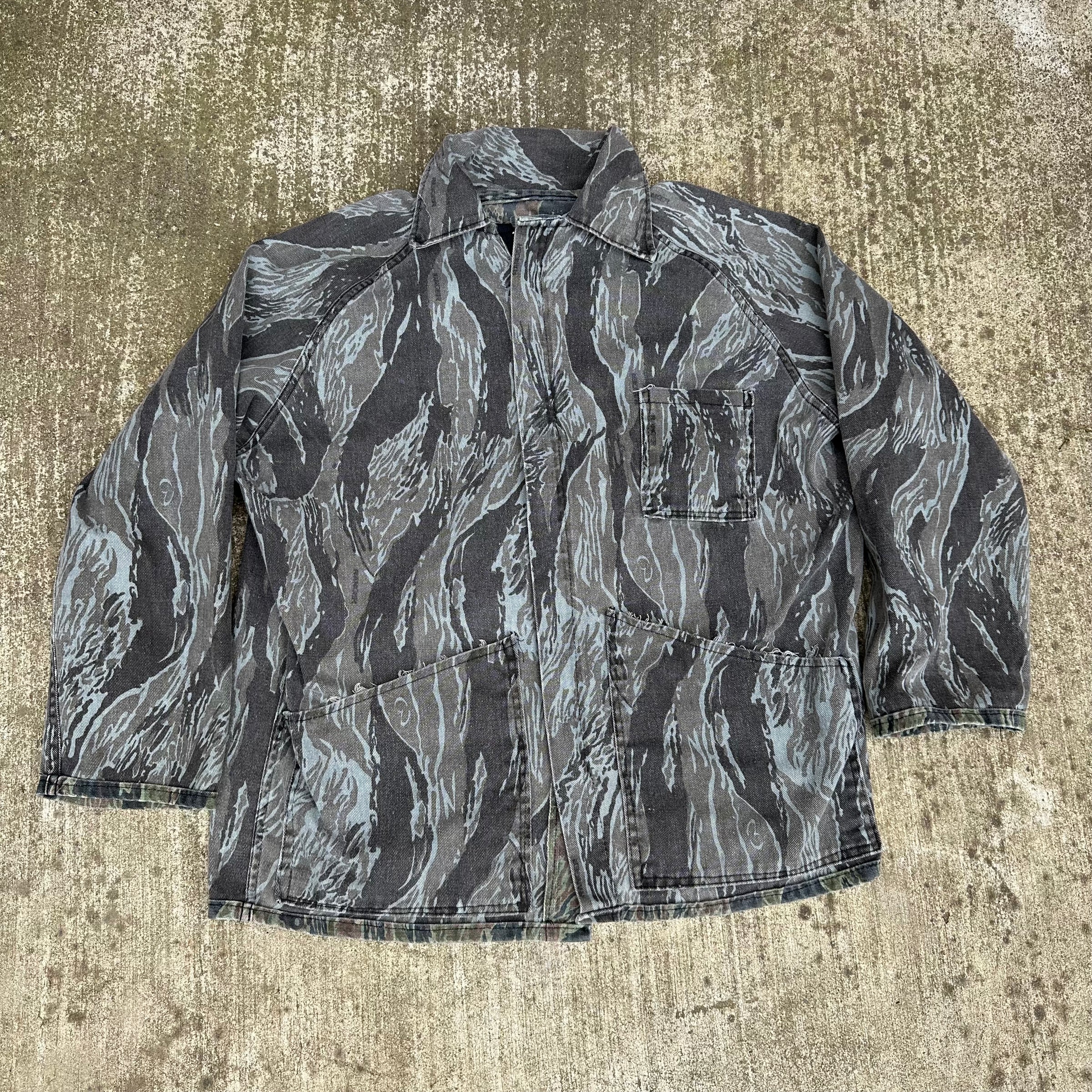 1970’s Ranger Reversible Vertical Tiger Stripe Hunting Jacket
