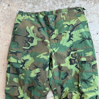 1960’s Deadstock Vietnam War ERDL Camo Jungle Pants Medium Short