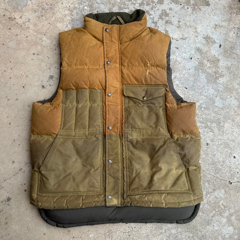 Filson Waxed Canvas Down Cruiser Vest Large