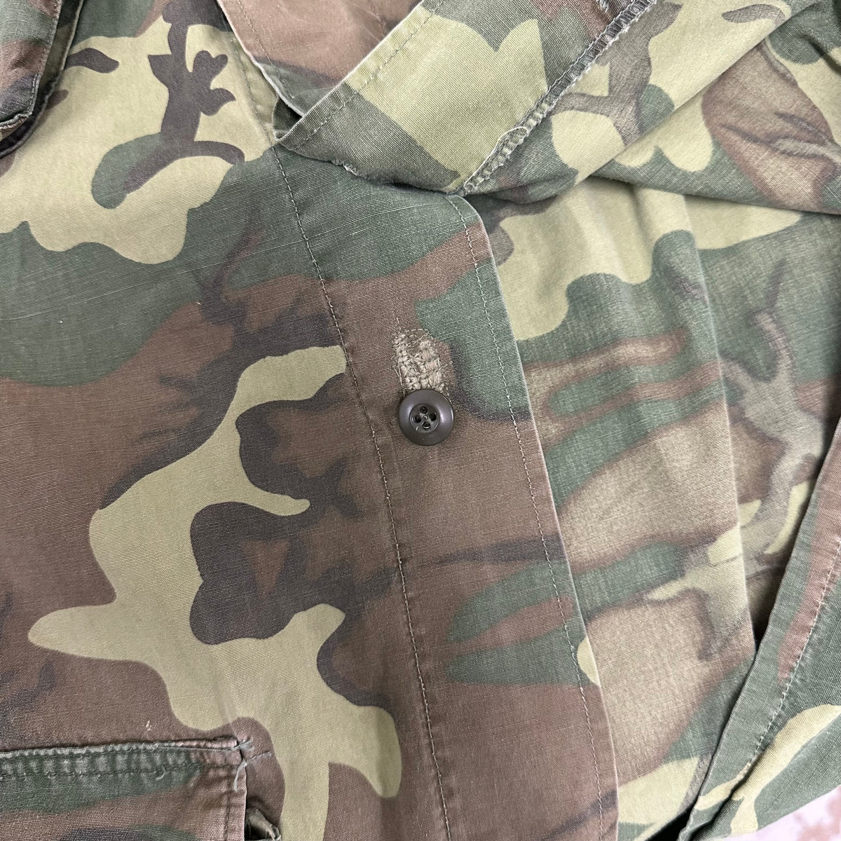 1960’s Vietnam War Poplin ERDL Camo Jungle Jacket Medium Long