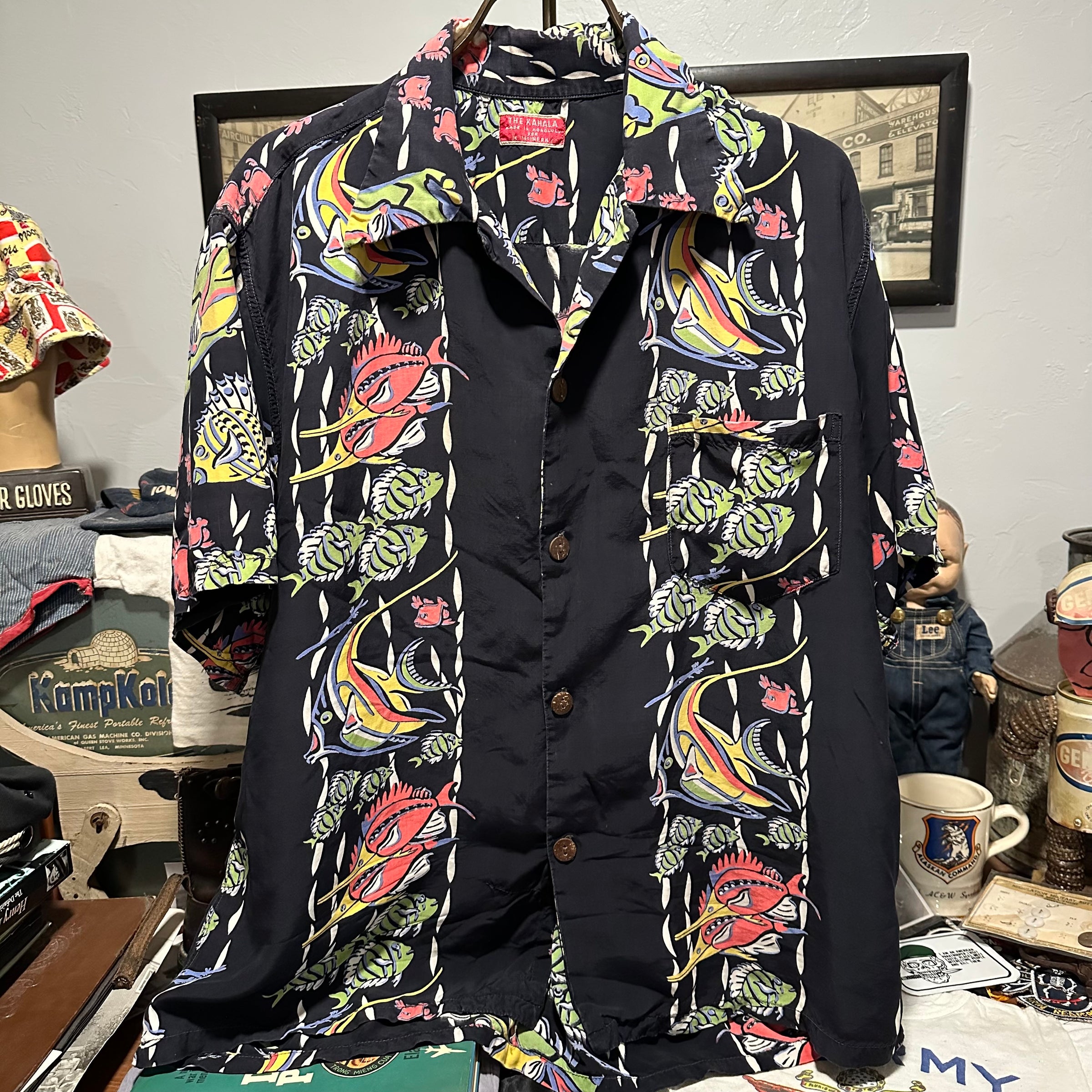 1940’s The Kahala Black Base Rayon Hawaiian Shirt Large