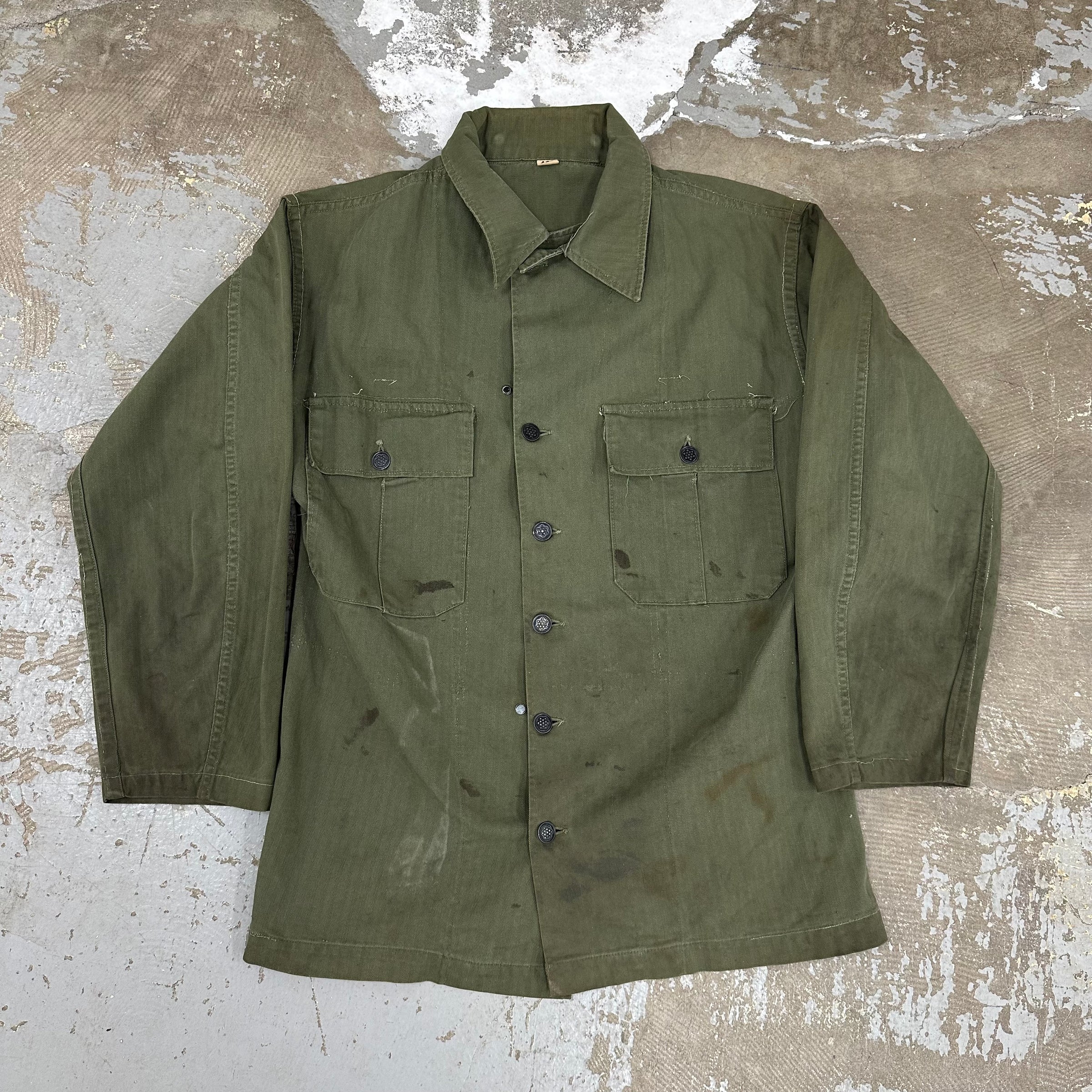 1940’s Thrashed WWII US Army HBT Shirt Size 40R
