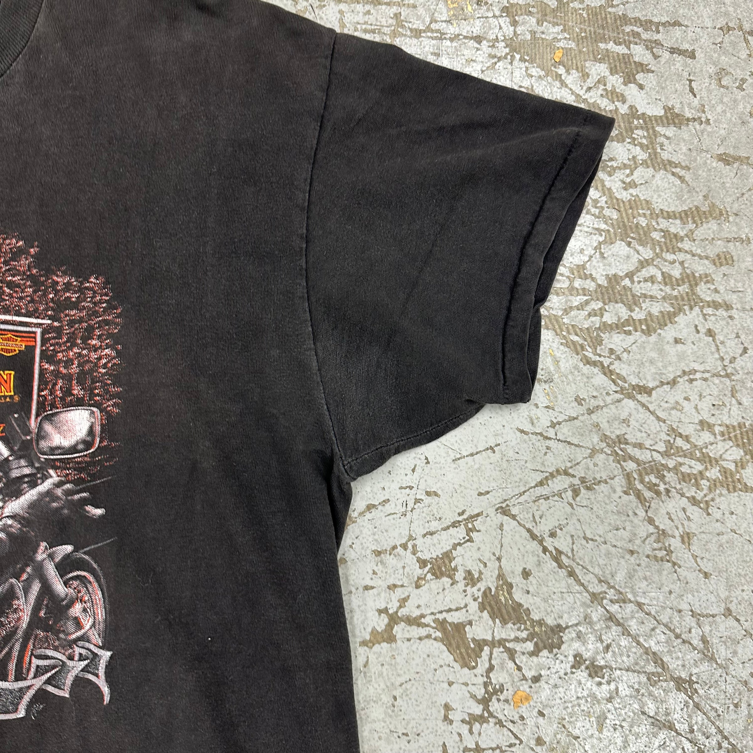 1990’s Harley Davidson Follow Nobody 3D Emblem T-Shirt XL