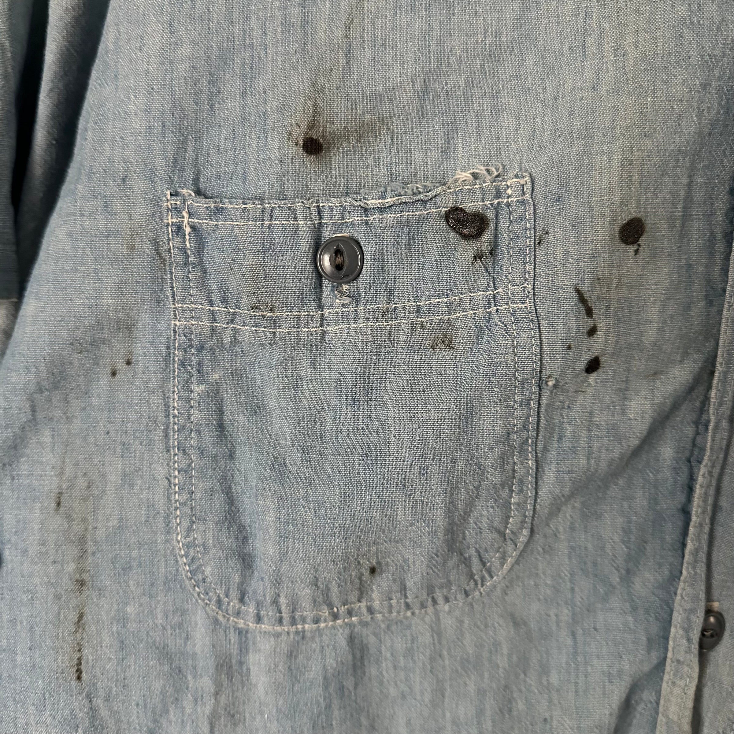 1950’s USN Chambray Shirt Medium