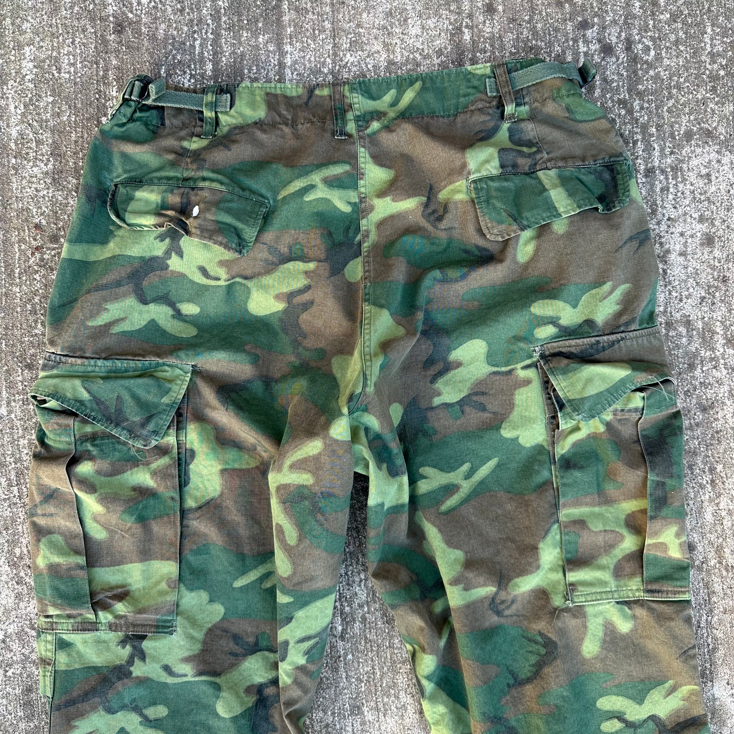 1960’s Vietnam War Poplin ERDL Camo Jungle Pants Large Short