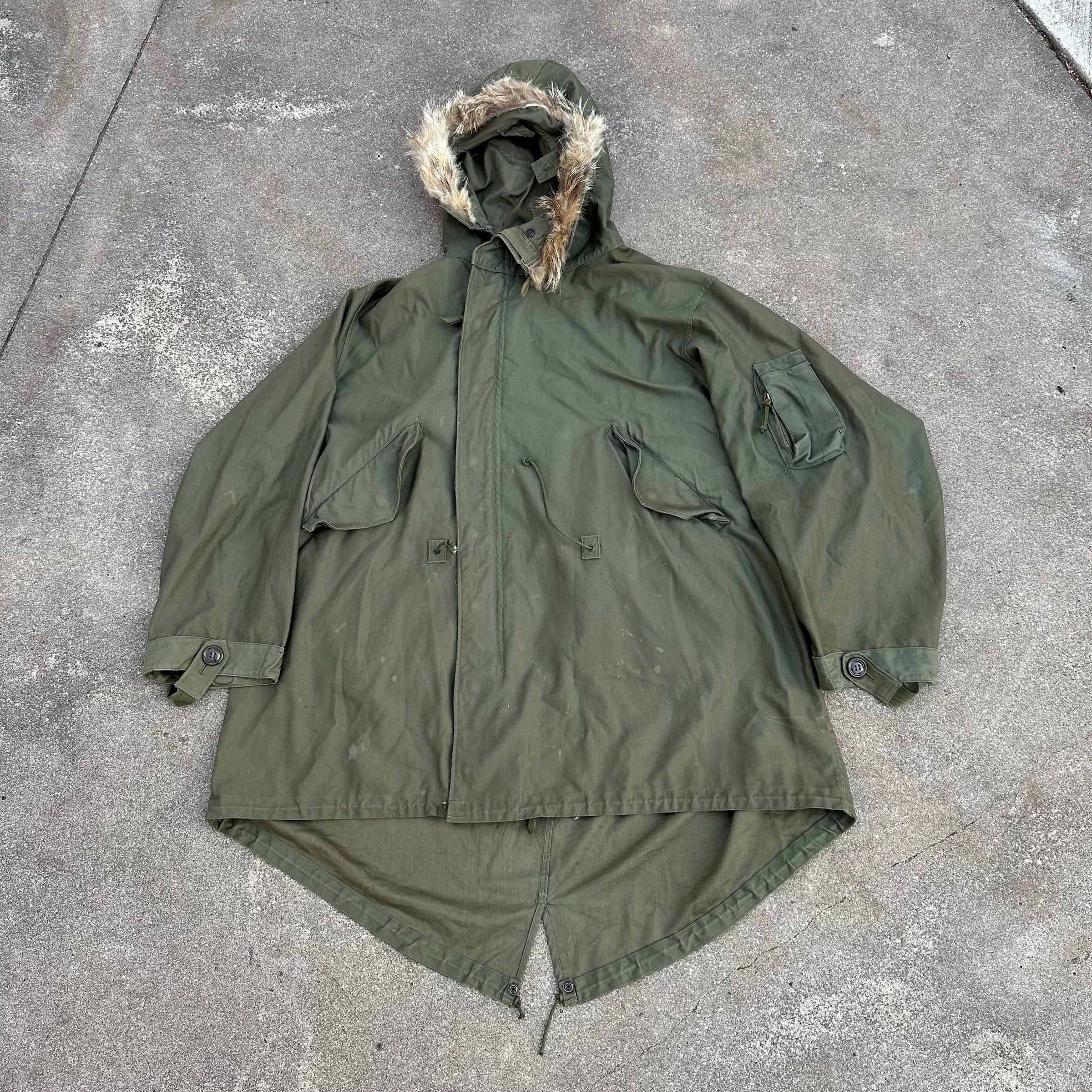 1940’s US Military M-48 Fishtail Parka XL
