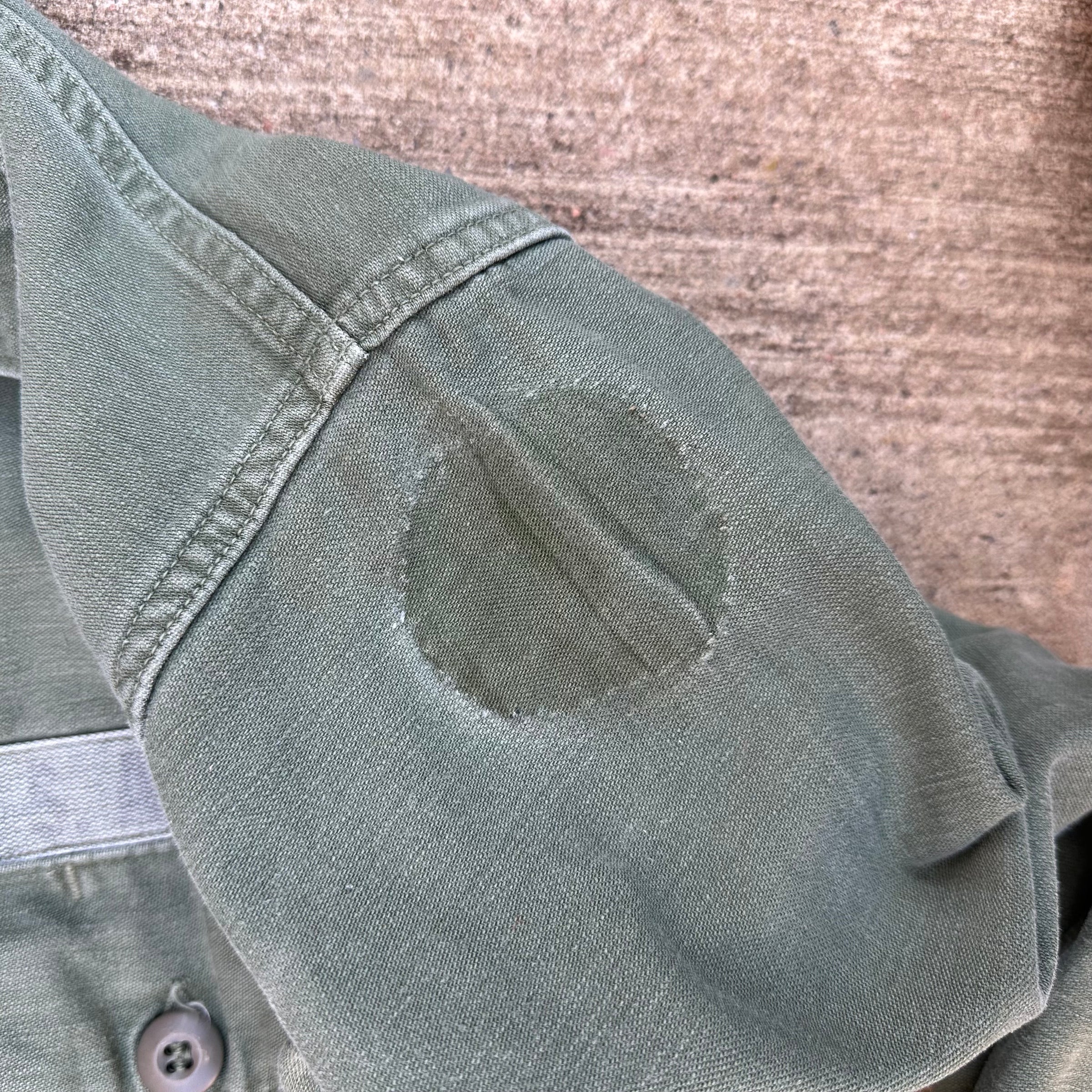 1960’s Vietnam War Chaplain Patched Fatigue Shirt Large