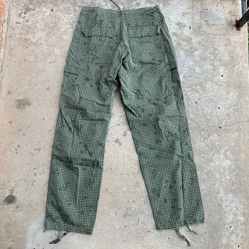 1980’s US Military Desert Night Camo Pants Small Long