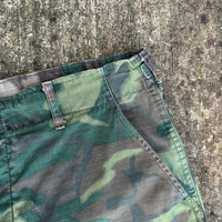 1970’s Multi-Tone “Clown” Camo ERDL/Woodland RDF Jungle Pants Medium Long
